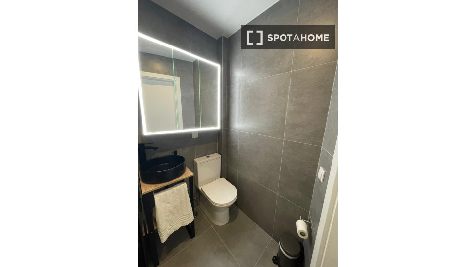 Apartment mono Lisbon, 50m² — photo 19