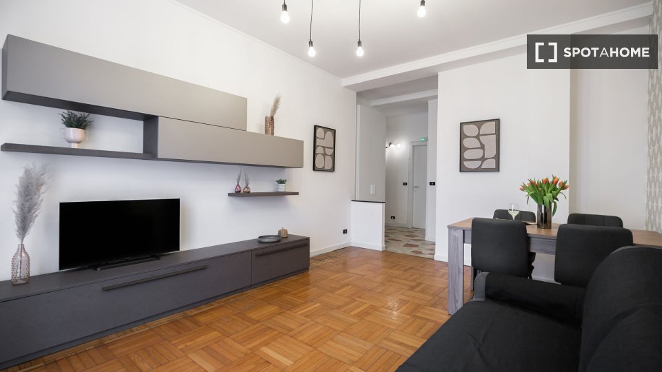 Apartment Milan, 1 bed, 70m² — photo 1