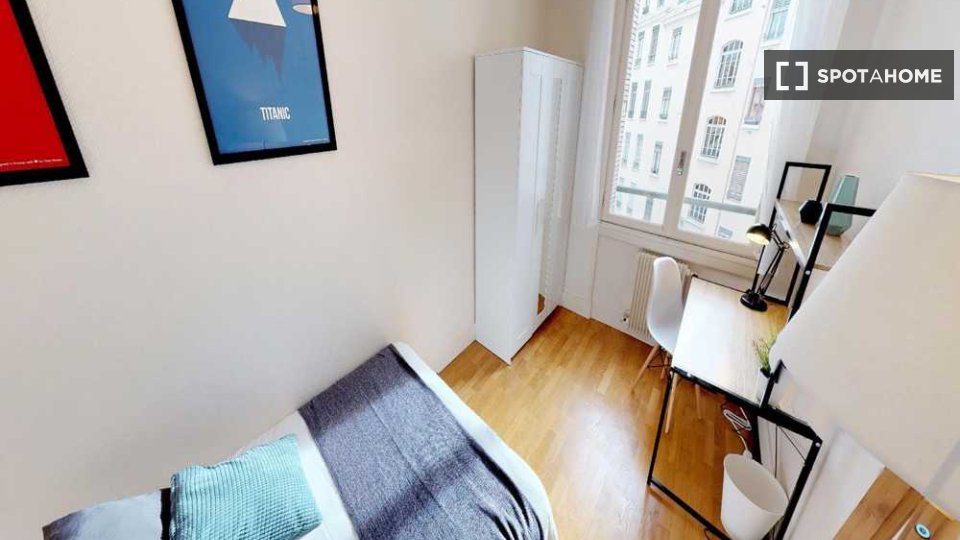 Camera doppia Lione, 3 camere, 50m² — foto 5