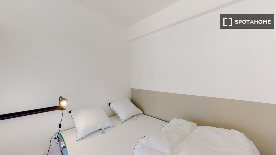 Habitación doble París, 15 habitaciones — foto 2