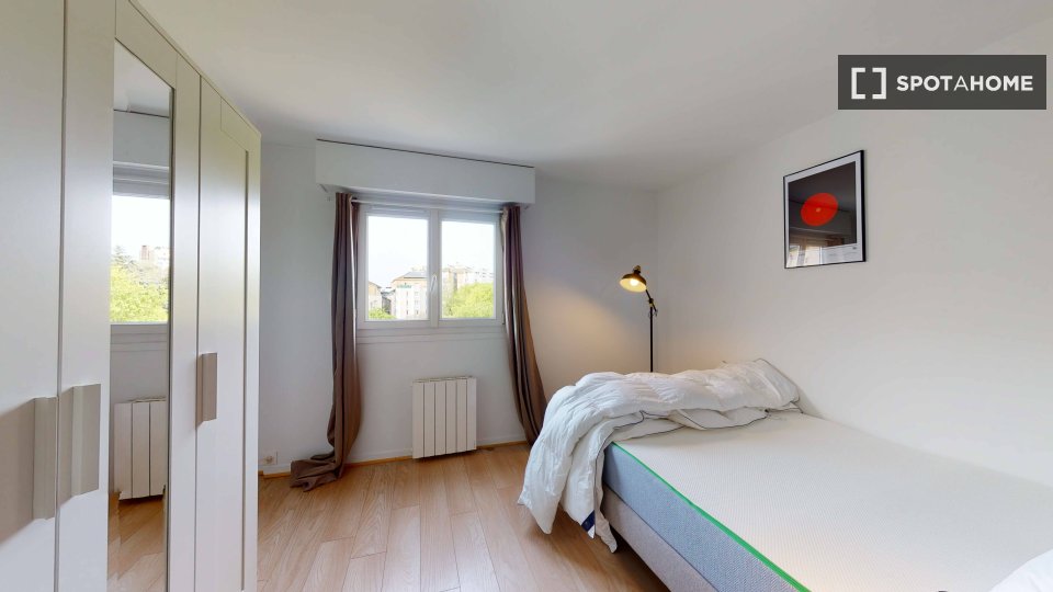 Double room Paris, 18 beds — photo 1