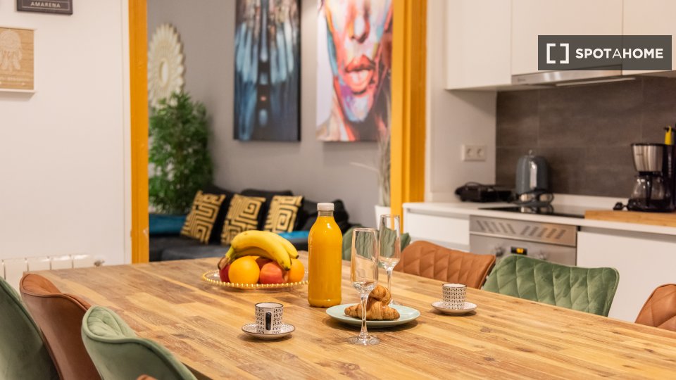 Apartment Madrid, 5 beds, 112m² — photo 16