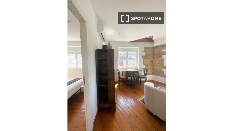 Apartment Lisbon, 2 beds — photo 13
