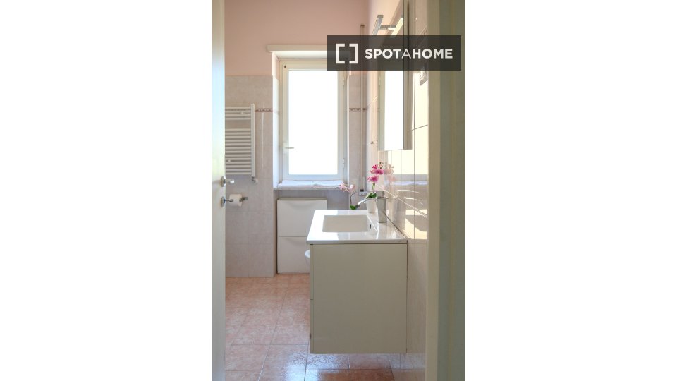 Apartment Rome, 1 bed, 40m² — photo 12