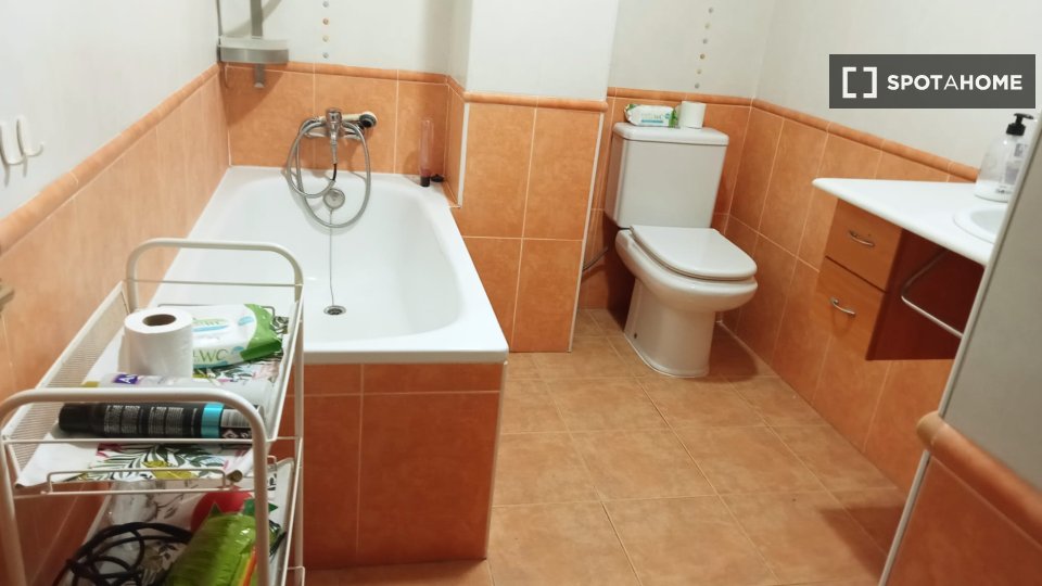 Double room Valencia, 4 beds, 110m² — photo 6
