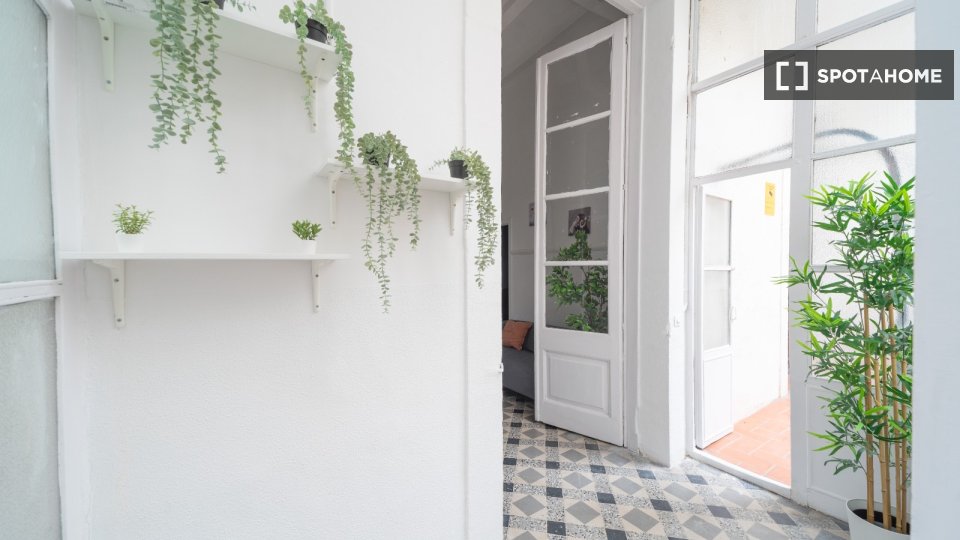 Double room Barcelona, 14 beds, 400m² — photo 17