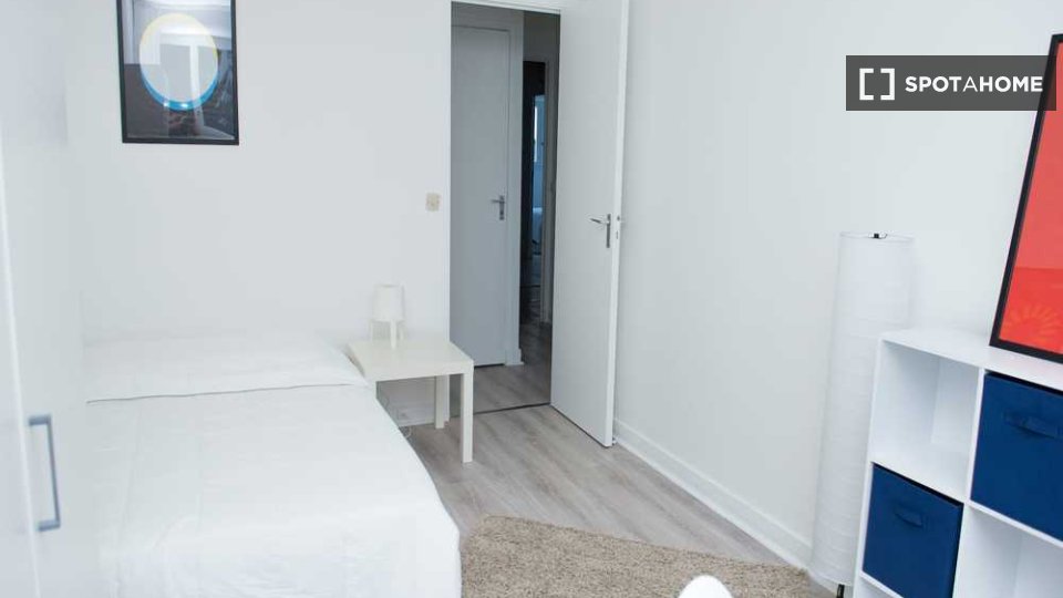 Double room Paris, 4 beds, 90m² — photo 19