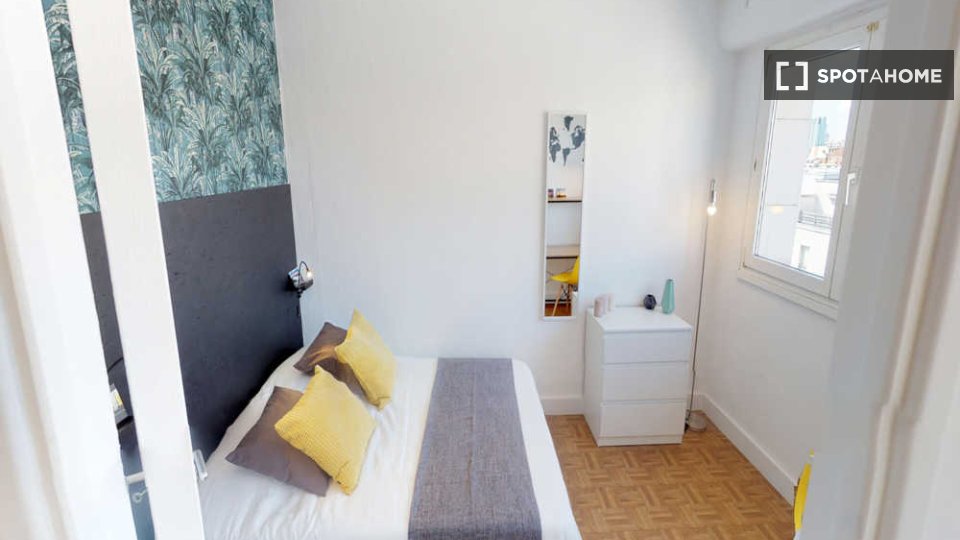Double room Paris, 4 beds, 90m² — photo 11