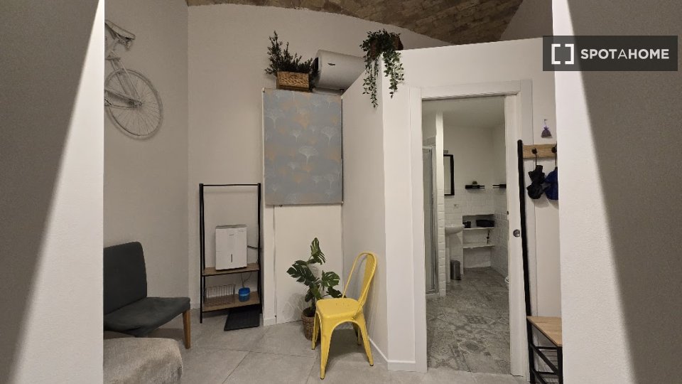 Apartment Rome, 1 bed — photo 7