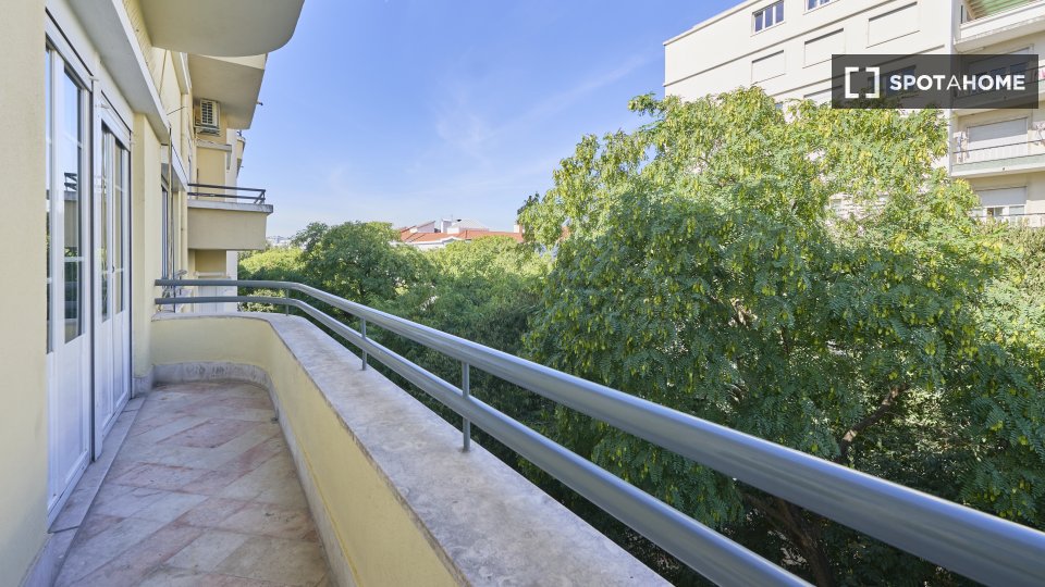 Double room Lisbon, 16 beds — photo 7