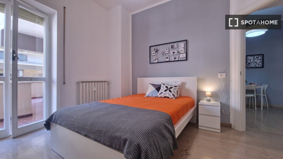 Double room Rome, 6 beds — photo 8