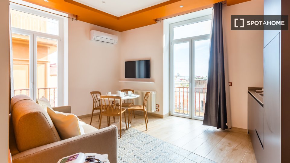 Apartment Naples, 2 beds — photo 14