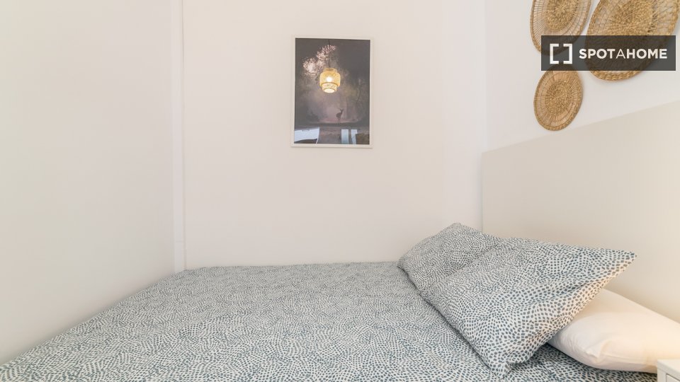 Double room Barcelona, 6 beds — photo 52