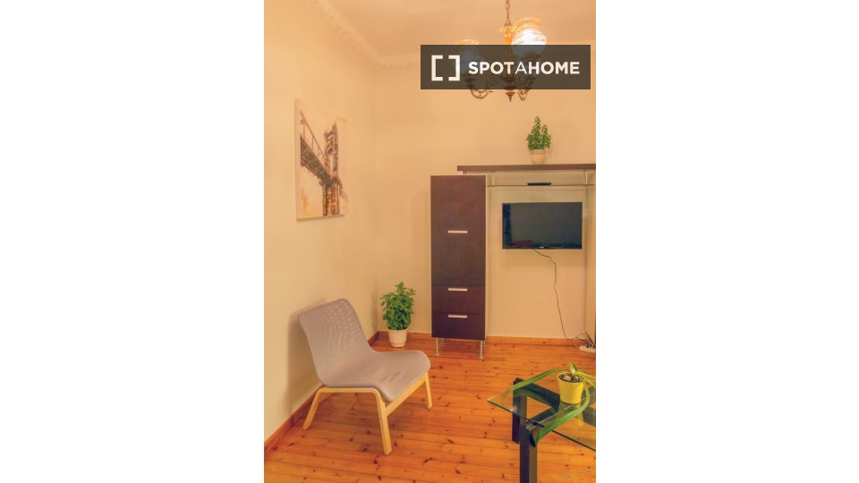 Double room Athens, 4 beds — photo 3
