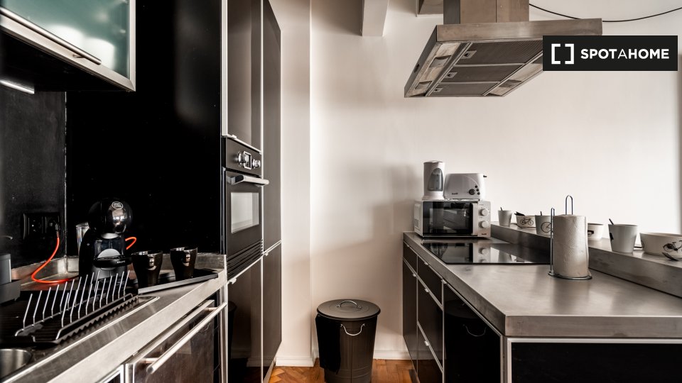 Apartment Lisbon, 2 beds — photo 15