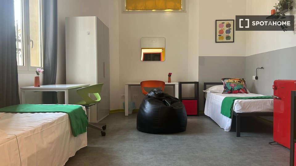 Double room Bologna, 20 beds, 500m² — photo 10