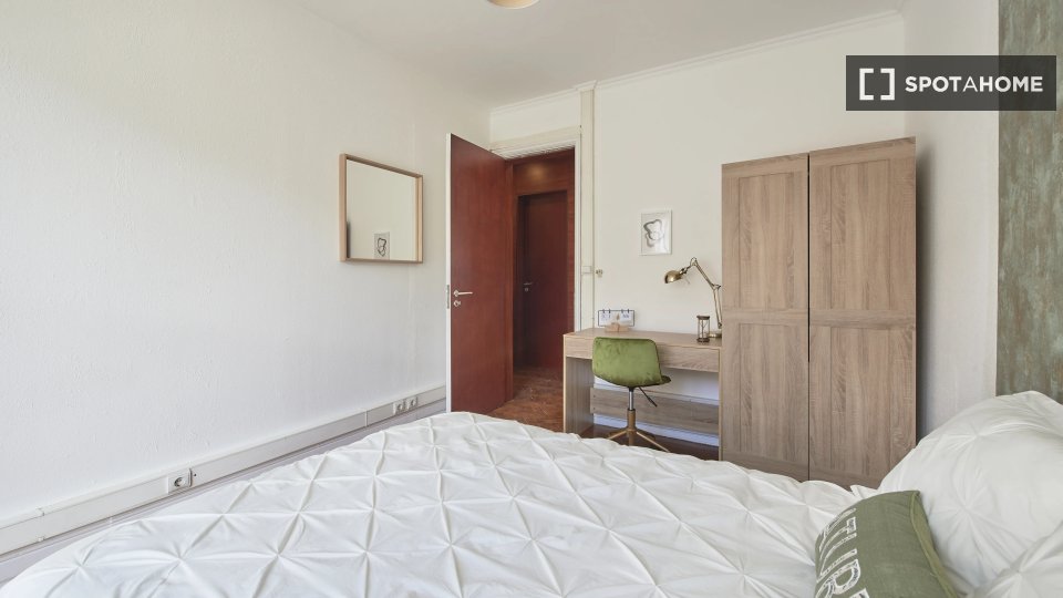Double room Lisbon, 8 beds — photo 3