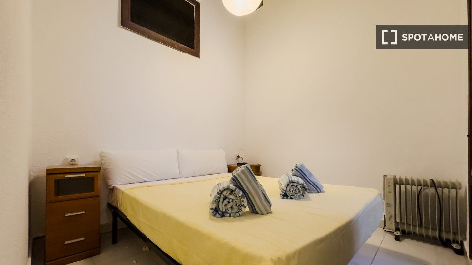 Apartment mono Barcelona, 40m² — photo 4