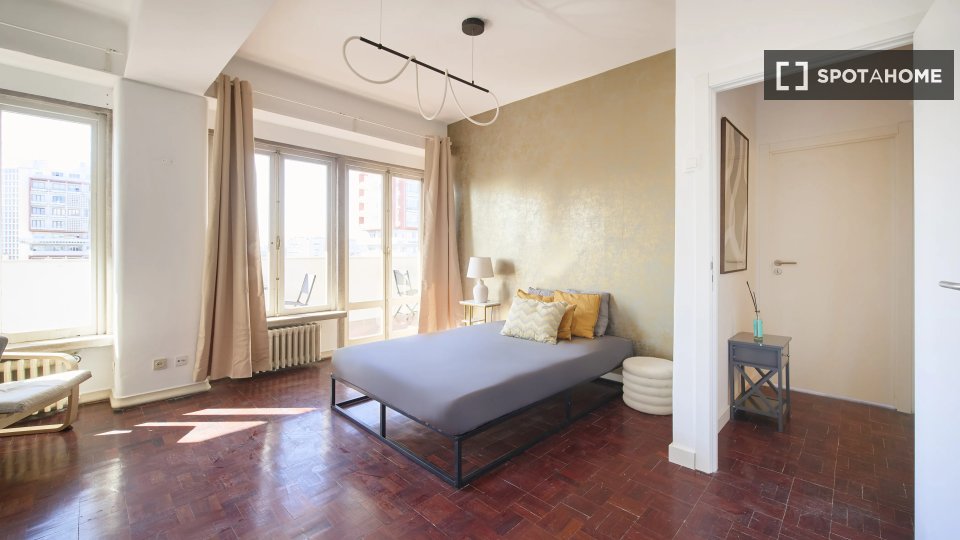 Double room Lisbon, 7 beds — photo 2