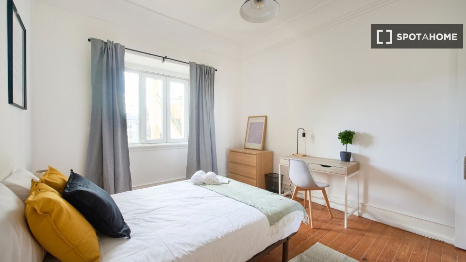 Double room Lisbon, 7 beds — photo 9