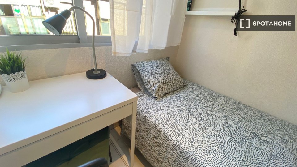 Camera doppia Madrid, 4 camere — foto 8