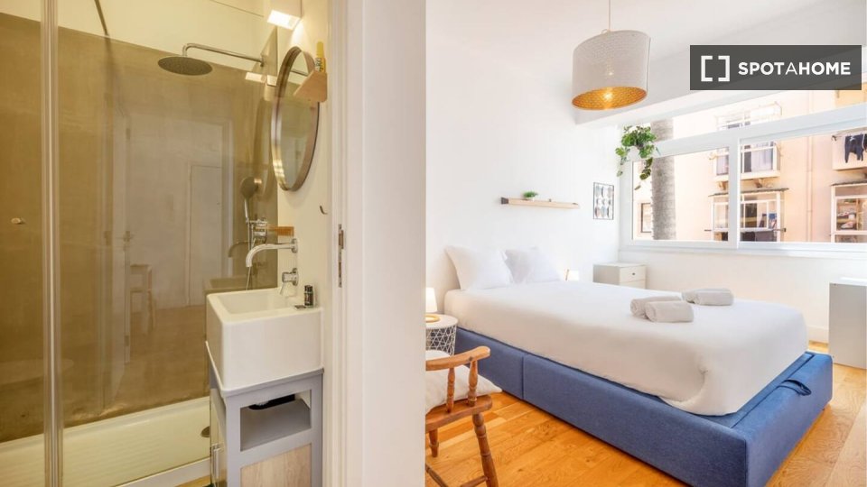 Apartment Lisbon, 1 bed — photo 10