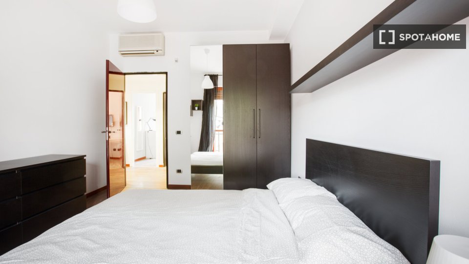 Double room Milan, 6 beds, 141m² — photo 4