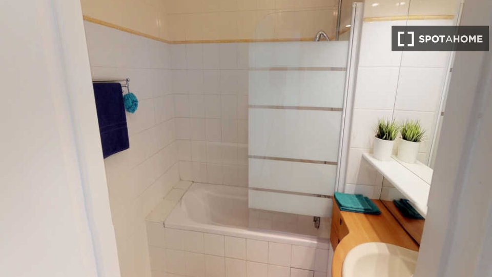Double room Paris, 4 beds, 70m² — photo 6
