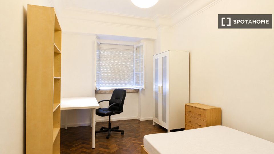 Double room Lisbon, 7 beds — photo 5