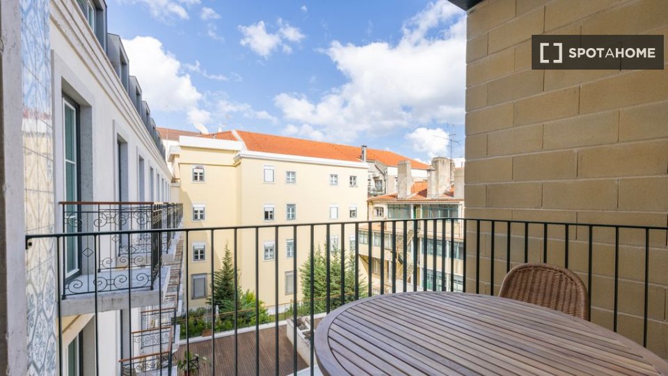 Apartment Lisbon, 1 bed — photo 16