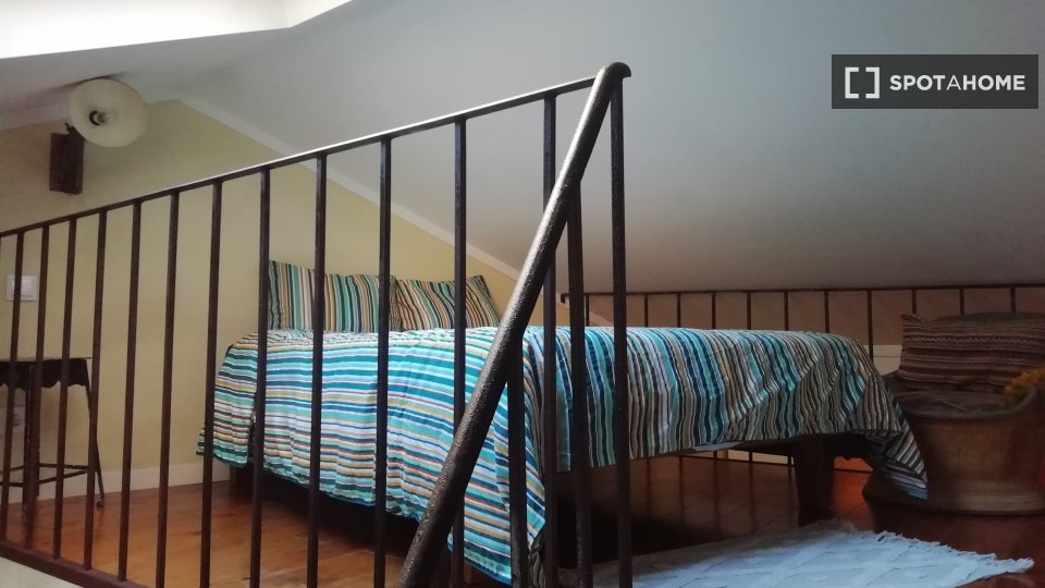 Apartment Lisbon, 2 beds, 60m² — photo 16