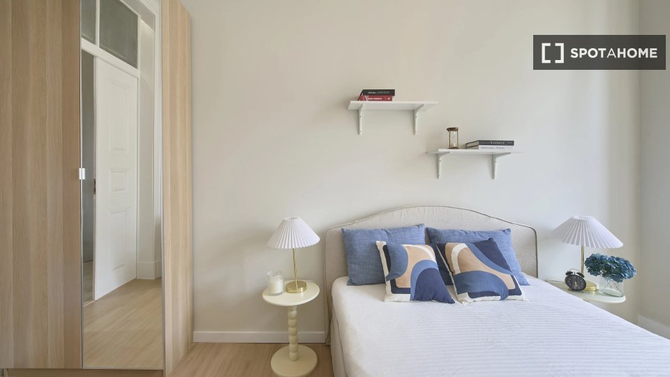 Double room Lisbon, 9 beds — photo 2