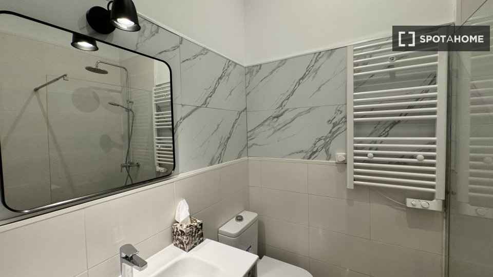 Apartment Madrid, 1 bed, 35m² — photo 24