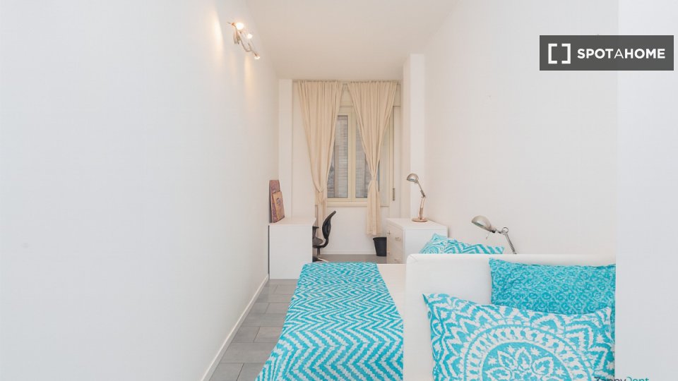 Double room Milan, 12 beds — photo 10