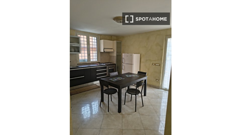 Apartment Rome, 4 beds — photo 18