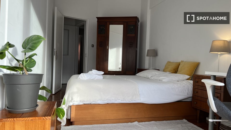 Double room Lisbon, 4 beds, 100m² — photo 10