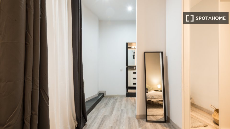 Apartment Madrid, 2 beds, 45m² — photo 14