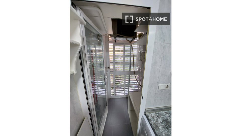 Apartment Madrid, 1 bed — photo 7