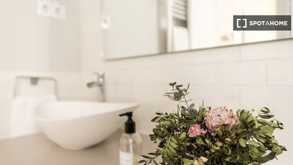 Apartment Madrid, 1 bed, 55m² — photo 24