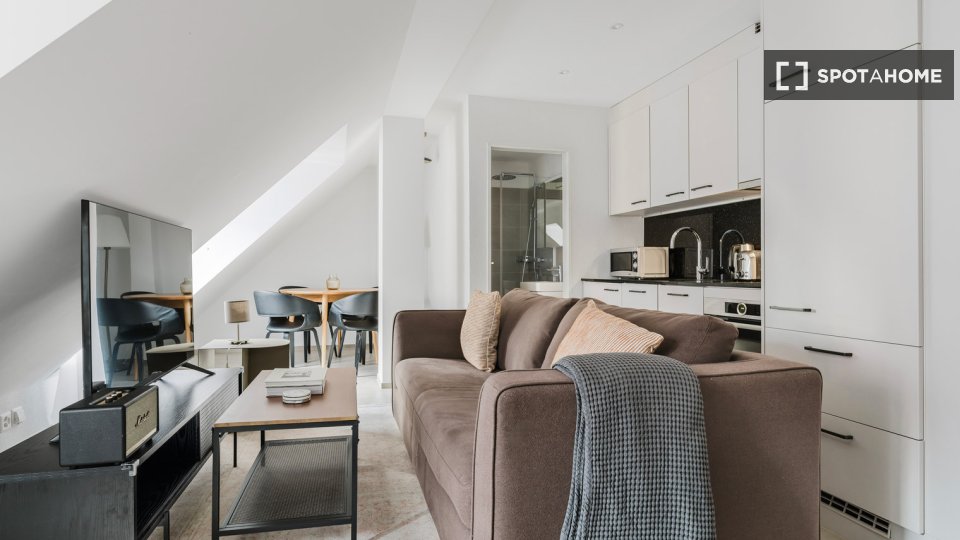 Apartment Zurich, 1 bed, 41m² — photo 1