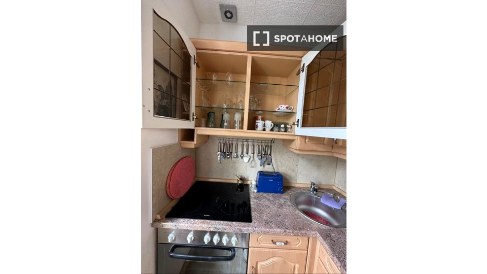 Double room Berlin, 5 beds, 85m² — photo 14