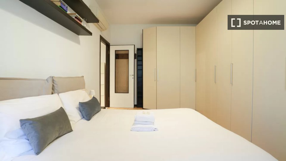 Apartment Milan, 1 bed — photo 2