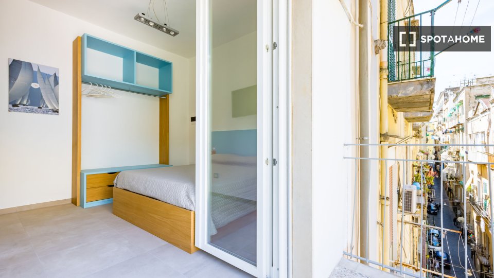 Apartment Naples, 2 beds, 61m² — photo 3
