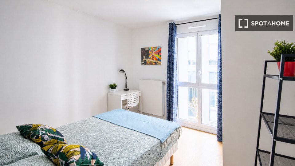 Chambre double Paris, 4 chambres — photo 34