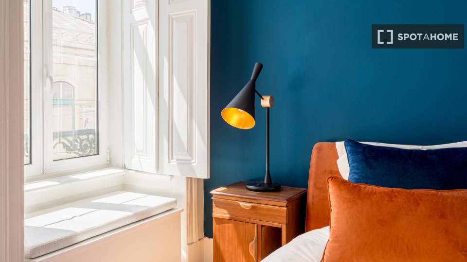 Apartment Lisbon, 2 beds, 108m² — photo 17