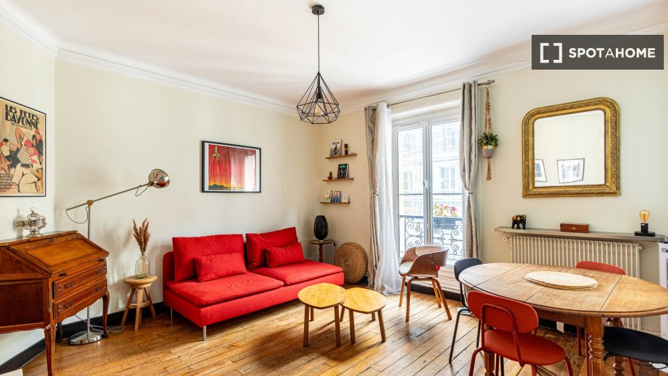 Apartment Paris, 2 beds — photo 2