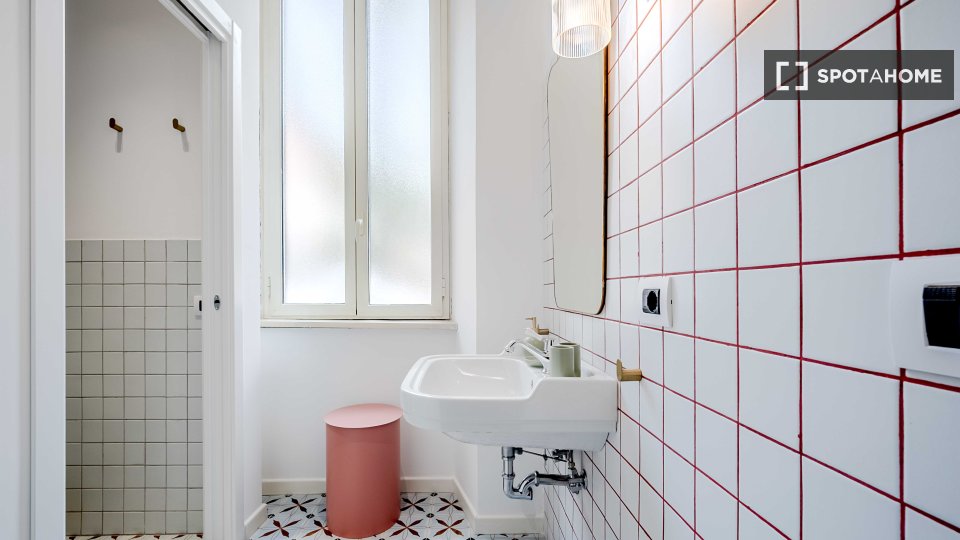 Apartment Rome, 2 beds, 70m² — photo 12