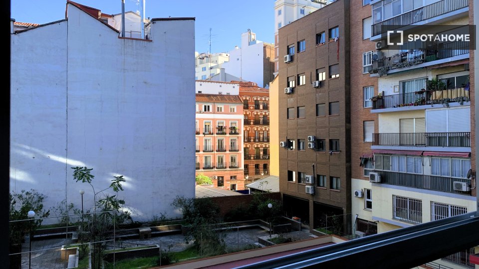 Apartment mono Madrid, 57m² — photo 15