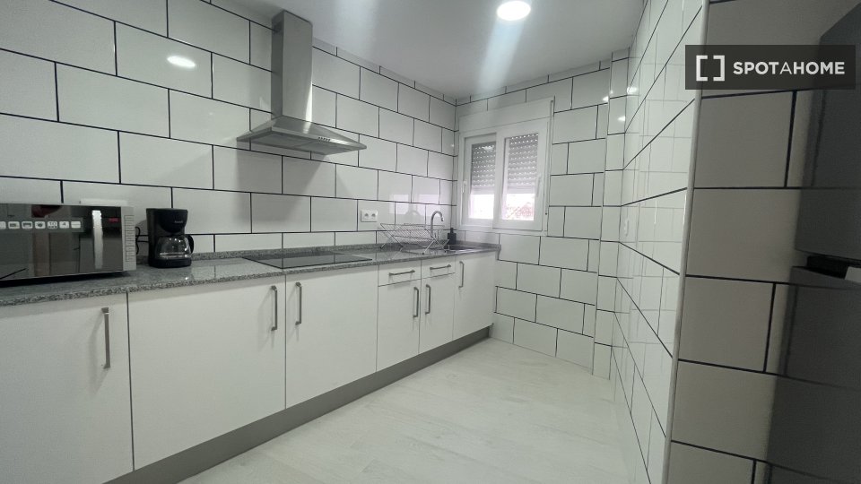 Apartment Cadiz, 3 beds — photo 17