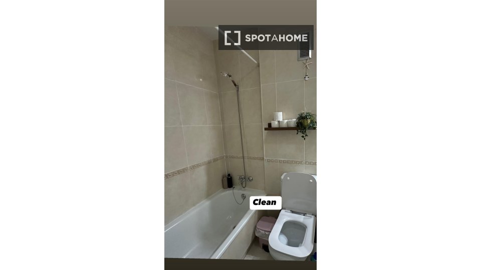 Double room Malaga, 3 beds, 150m² — photo 17